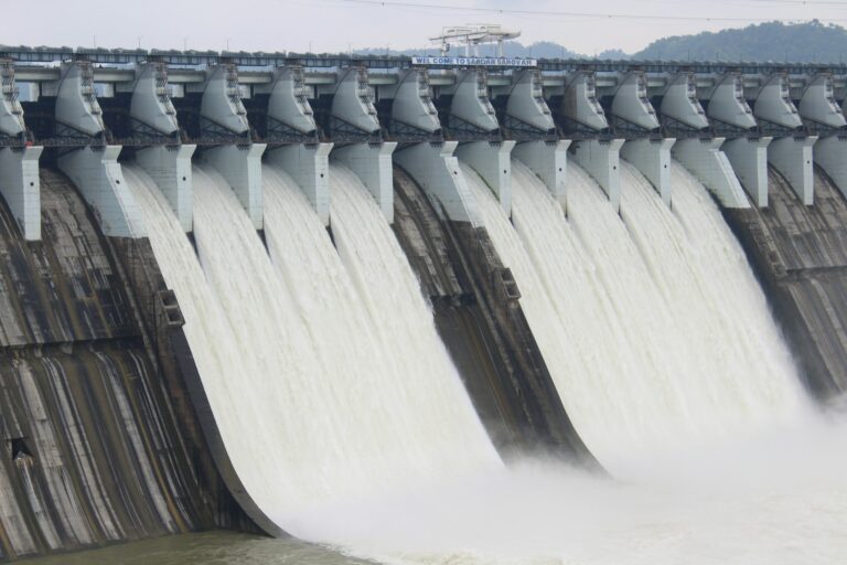 Water dam