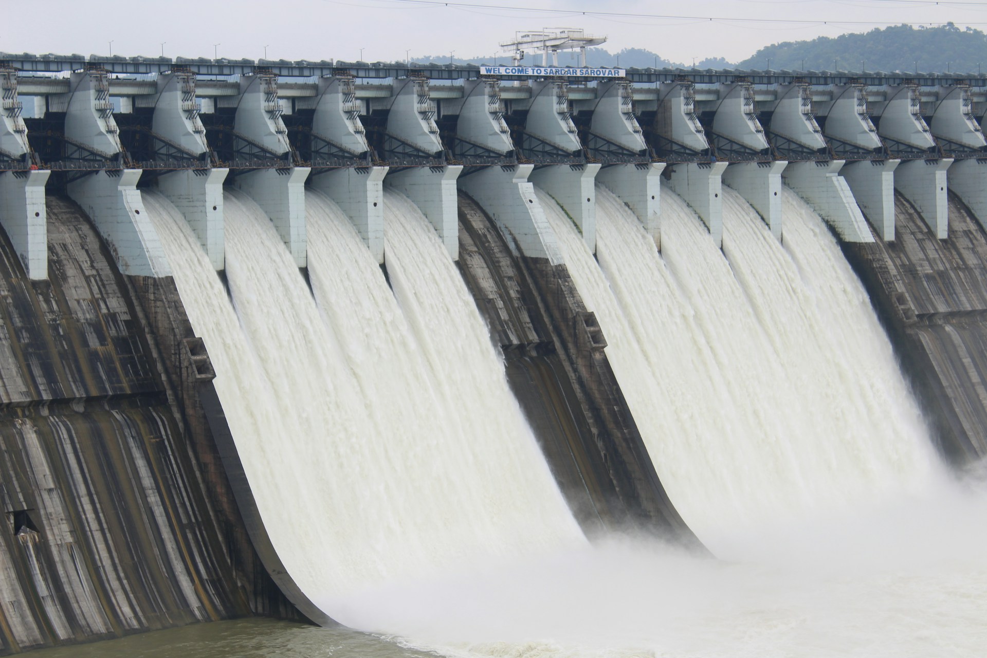 Water dam
