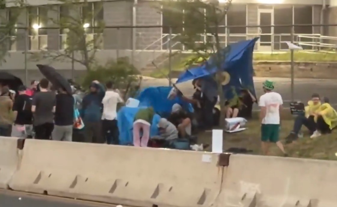 Camp getting blown away by wind